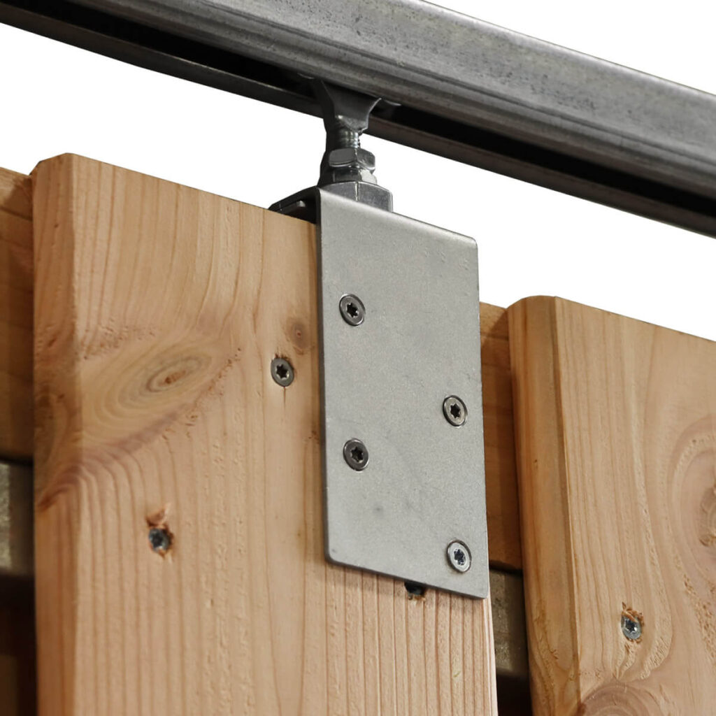 houten schuifpoort met metalen frame douglas