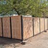 sfeerbeeld douglas 23 planks antraciet schutting sleufpaal gleufpaal glad premium schutting betonpaal
