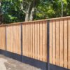 sfeerbeeld douglas 23 planks antraciet schutting sleufpaal gleufpaal glad premium schutting betonpaal