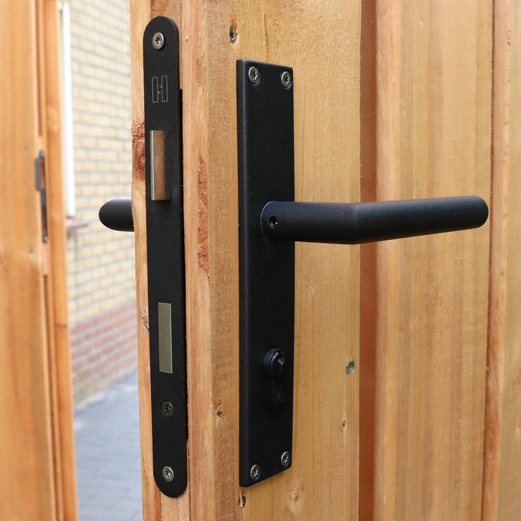 dubbele houten schutting tuinpoort red class wood zwarte details compleet