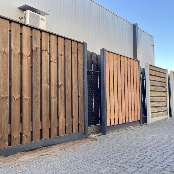 nobifix-schuttingscherm-premium-antraciet-paal-tuingigant-01