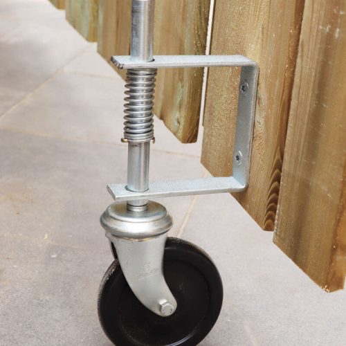 zwenkwiel-voor-houten-schuttingpoort-tuingigant-02